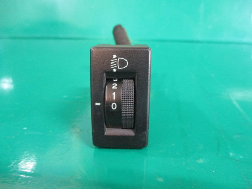 BUTON / COMANDA REGLAJ FARURI / LUMINI HYUNDAI TERRACAN FAB. 2001 – 2006 ⭐⭐⭐⭐⭐