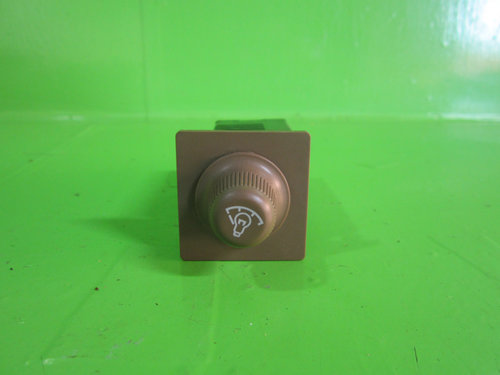 BUTON / COMANDA REGLAJ INTENSITATE LUMINI BORD GWM HOVER 4x4 FAB. 2005 – 2008 ⭐⭐⭐⭐⭐
