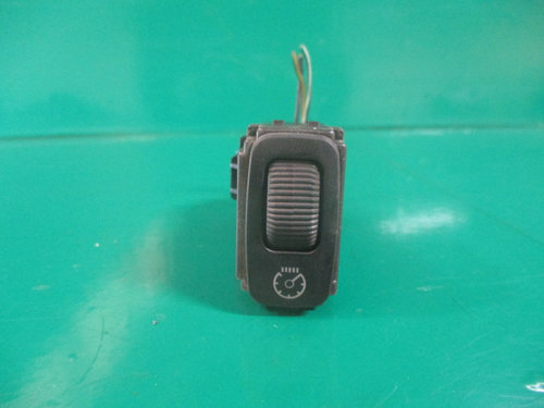 BUTON / COMANDA REGLAJ LUMINI BORD MITSUBISHI PAJERO SHOGUN III FAB. 1999 – 2007 ⭐⭐⭐⭐⭐