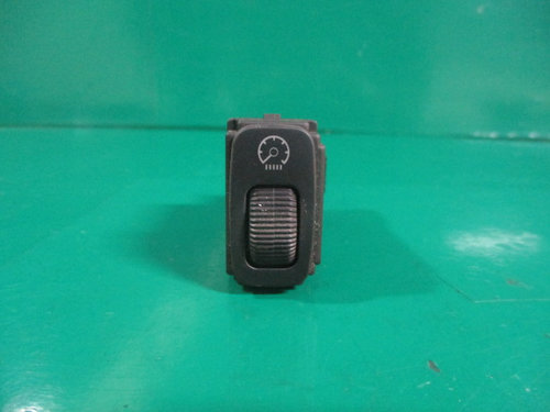 BUTON / COMANDA REGLAJ LUMINI BORD MITSUBISHI PAJERO PININ FAB. 1999 – 2007 ⭐⭐⭐⭐⭐