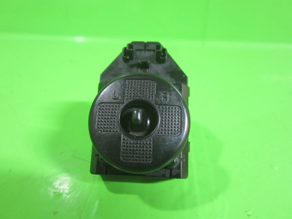 BUTON / COMANDA REGLAJ OGLINZI HYUNDAI TUCSON FAB. 2004 - 2010 ⭐⭐⭐⭐⭐