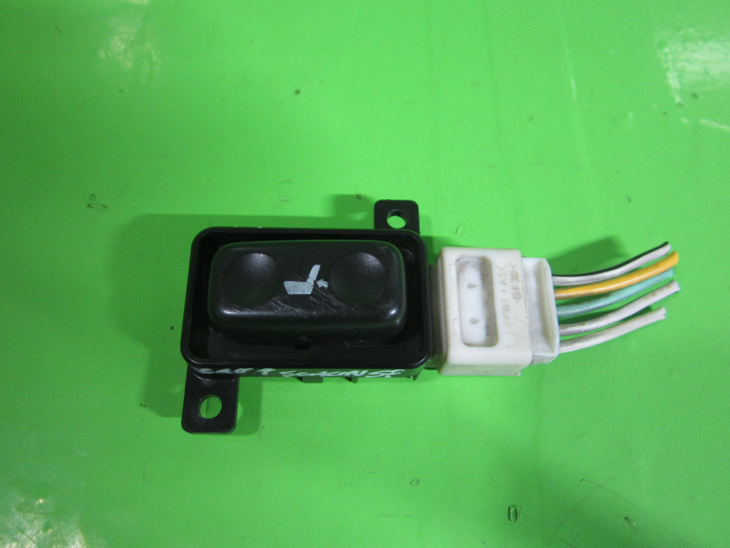 BUTON / COMANDA REGLAJ SCAUN ELECTRIC STANGA FATA TOYOTA RAV 4 4x4 FAB. 2005 - 2010 ⭐⭐⭐⭐⭐