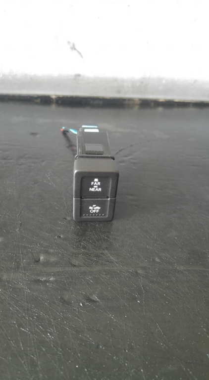Buton comanda senzor radar si anticoliziune suzuki vitara ly 3723054p00