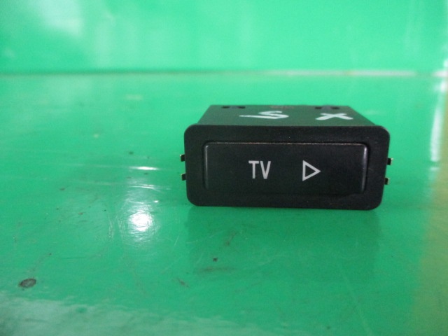 BUTON / COMANDA TV COD 8368345 BMW X5 E53 FAB. 2000 - 2006 ⭐⭐⭐⭐⭐