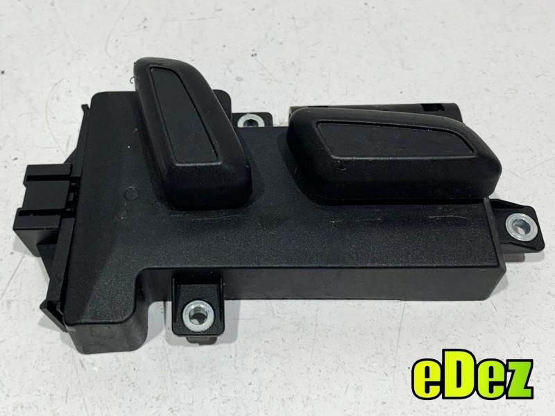 Buton comenzi reglaj scaun dreapta fata Audi A8 (2009-2017) [4H] D4 8K0959748