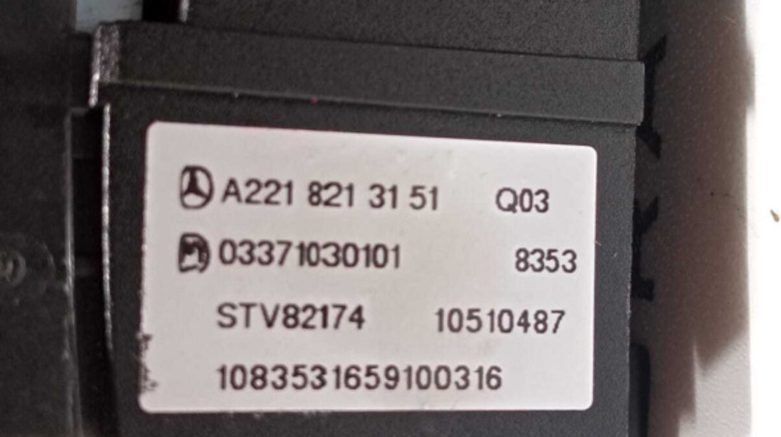 Buton Comutator Blocare Deblocare Usa Usi Portiera Portiere Dreapta Fata Mercedes Clasa S Class W221 2005 - 2013 Cod A2218213151 [M3899]