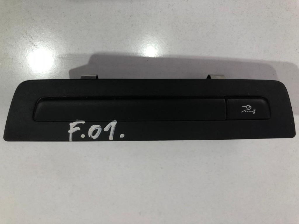 Buton control asistenta sofer 9220050 BMW Seria 7 F01/F02 [2008 - 2012]