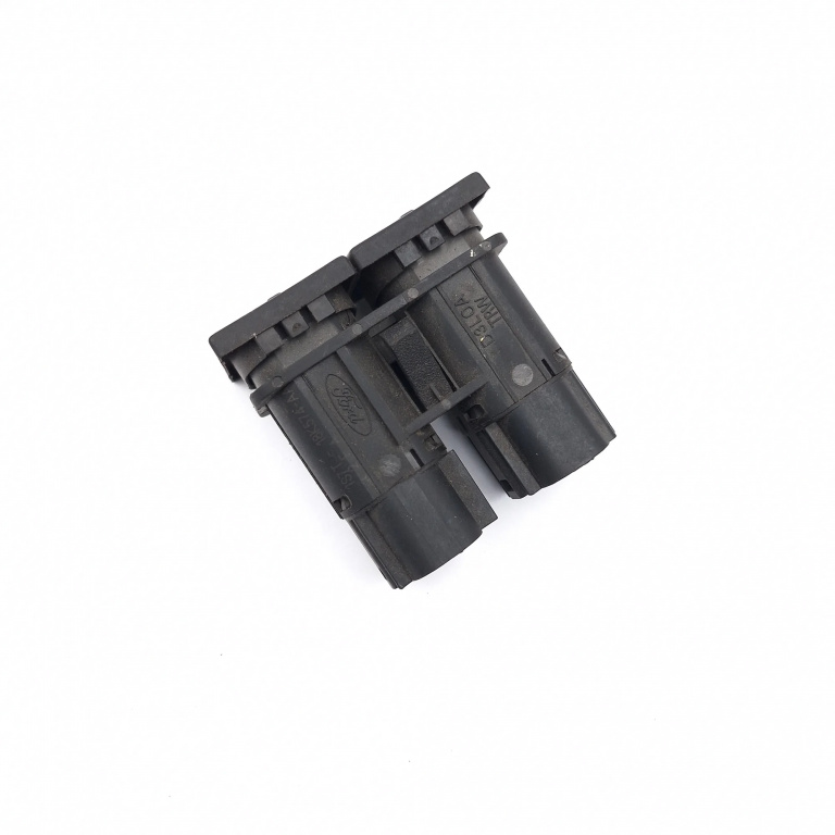 Buton Degivrare/incalzire Luneta Ford MONDEO Mk 3 2000 - 2007 1S7T18K74AA, 1S7T-18K74-AA, D3L0A