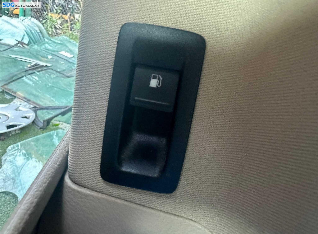 Buton Deschidere Clapeta Usita Rezervor Volkswagen Touran 1T3 2010 - 2015 [C8124]
