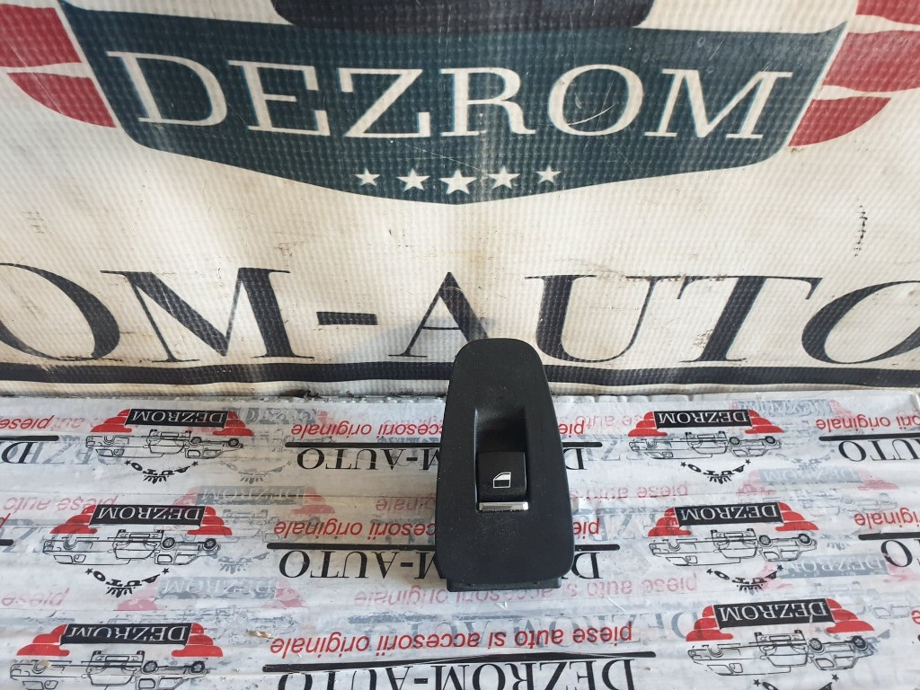 Buton deschidere geam dreapta fata BMW i8 Roadster I15 cod piesa : 9163527-01
