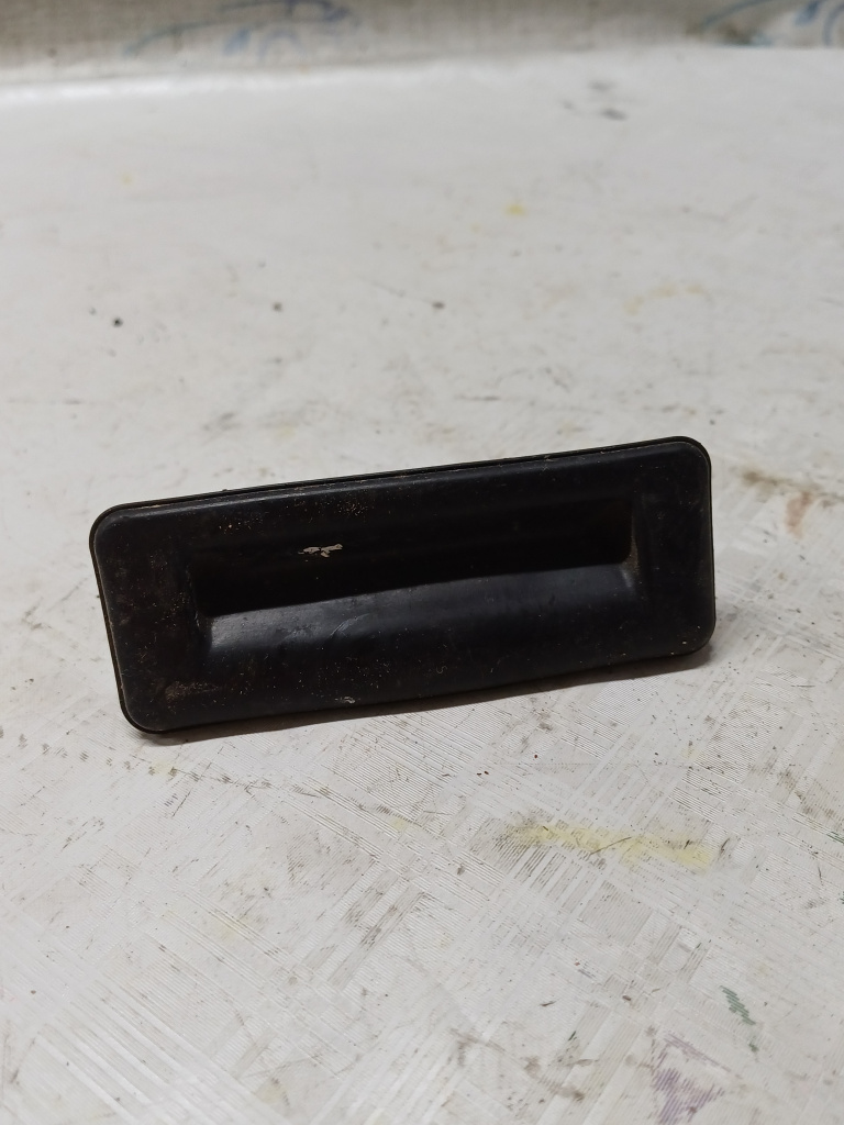 Buton deschidere haion Audi A1 - Motorina 2012, 5J0827229