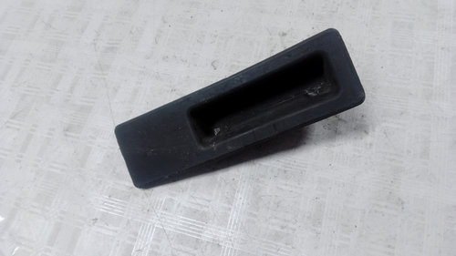 Buton deschidere haion BMW Seria 2 F45 - Motorina 2016, 10822910