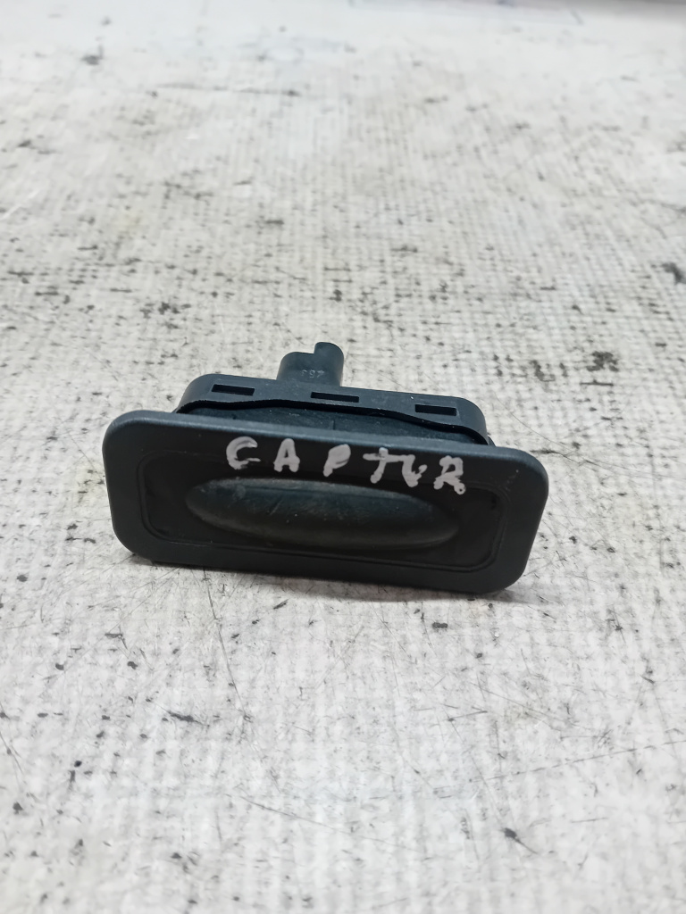 Buton deschidere haion Renault Captur Benzina 2015, 8200076256