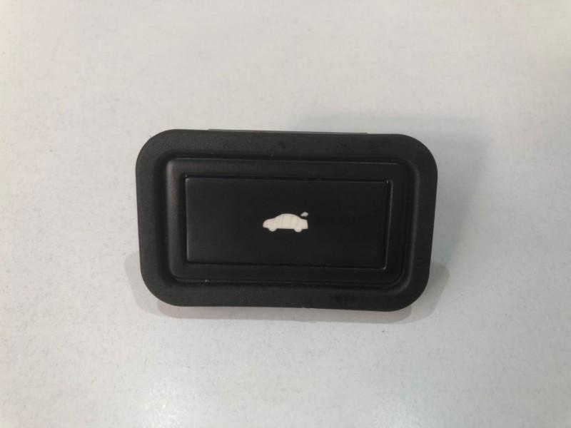 Buton deschidere haion soft-close 3d0959831d Audi A8 D4/4H [2010 - 2014]