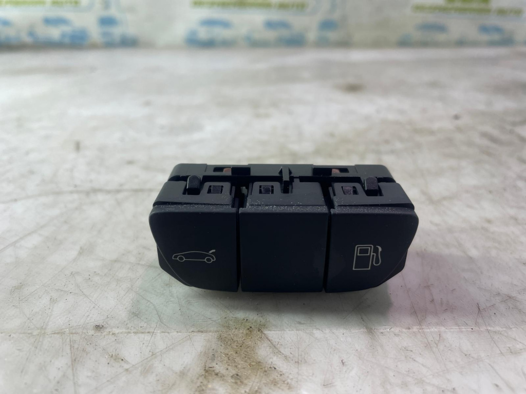 Buton deschidere inchidere portbagaj rezervor 96770584ZD-00 Peugeot 508 [2010 - 2014] 1.6 hdi 9h05
