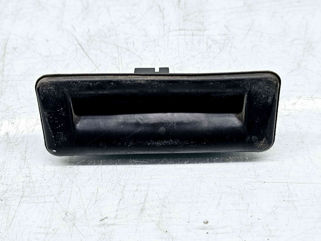 Buton deschidere portbagaj Audi A1 (8X1) [Fabr 2010-2018] OEM