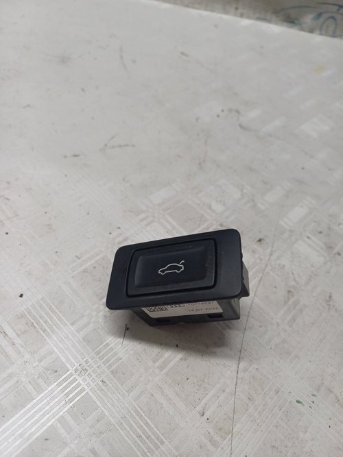 Buton deschidere portbagaj Audi A4 B9 Break - Motorina 2017, 4G0959831C
