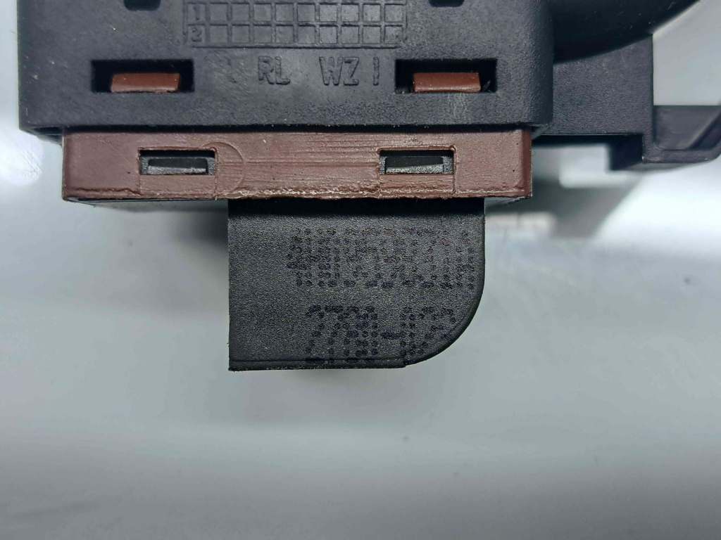 Buton deschidere portbagaj Audi A7 Sportback (4GA) [Fabr 2011-2017] 4H0959831A
