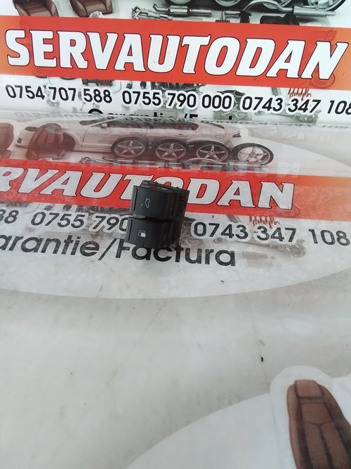 Buton deschidere portbagaj Audi A8 (2002-2009) [4E] D3 3.0 Motorina 2008, 7L595993