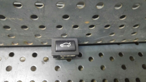 Buton deschidere portbagaj bmw seria 7 f01 02 03 04 6921846 50499800