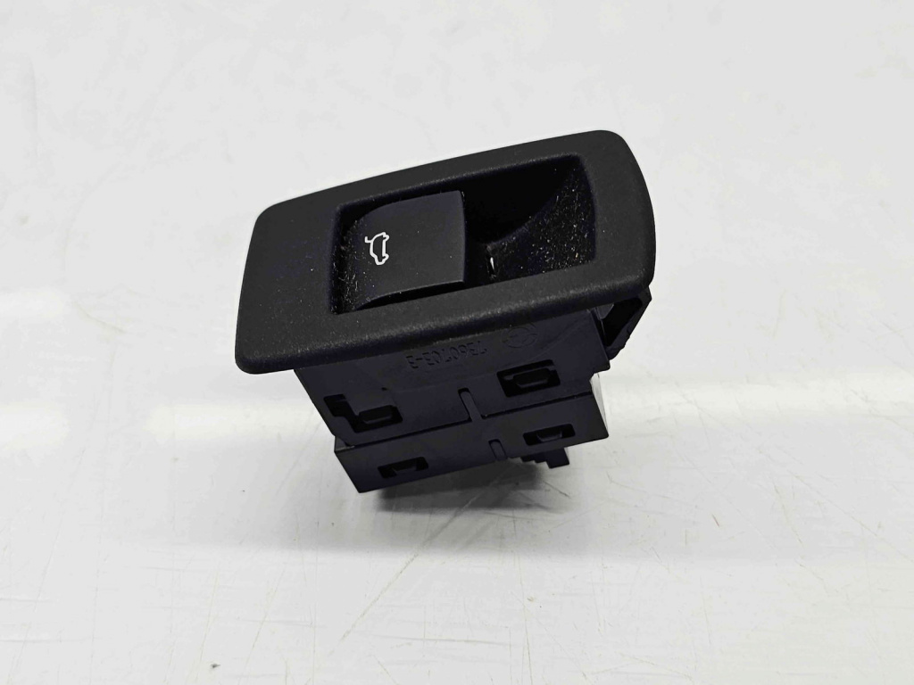 Buton deschidere portbagaj Bmw X1 (F48) 