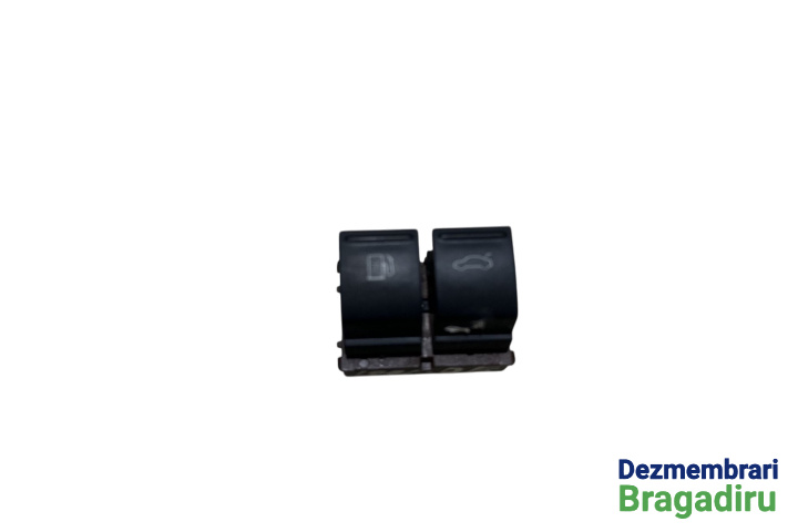 Buton deschidere portbagaj Buton deschidere portbagaj si usita rezervor Volkswagen VW Passat B6 [2005 - 2010] Sedan 4-usi 2.0 TDI MT (140 hp) Cod motor BKP, Cod culoare LC9X