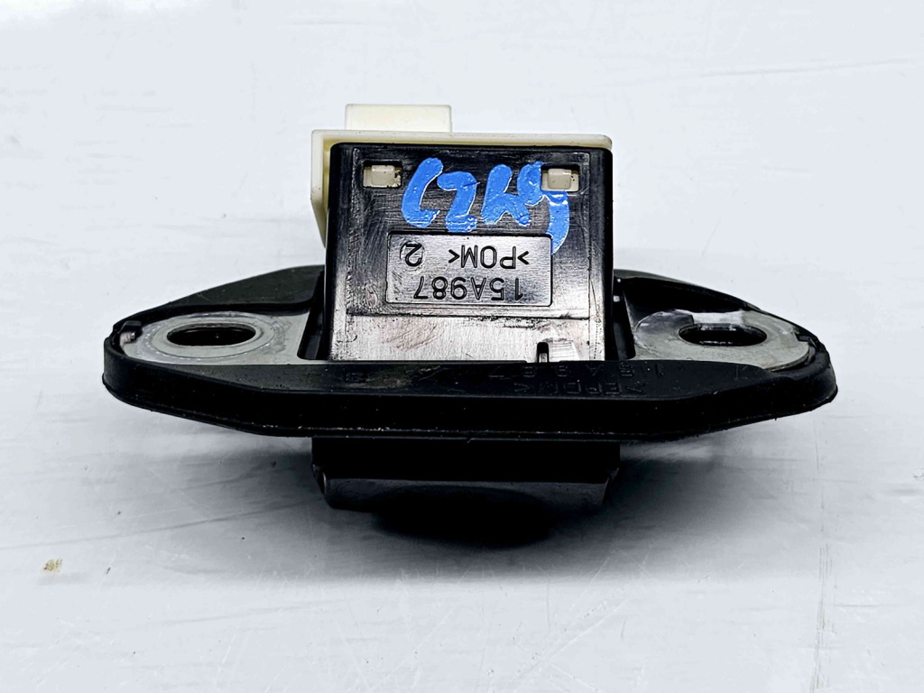 Buton deschidere portbagaj LEXUS IS II (GSE2, ALE2, USE2) [Fabr 2005-2013] 15A987