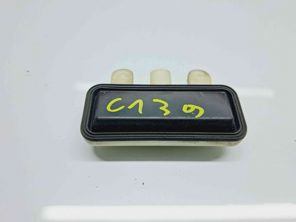 Buton deschidere portbagaj Mercedes Clasa C (W204) [Fabr 2007-2014] 2218702410
