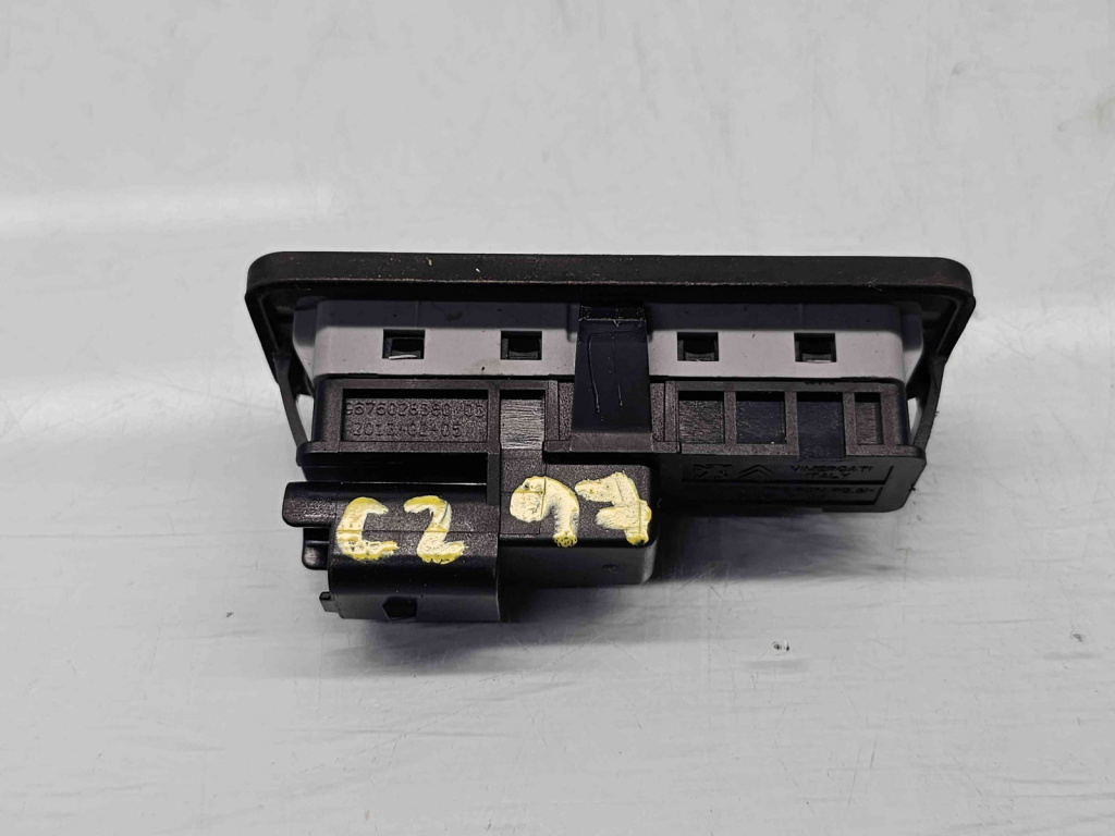 Buton deschidere portbagaj Peugeot 208 [Fabr 2012-2024] 9676028380
