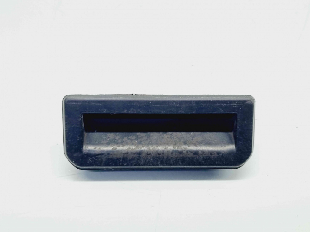 Buton deschidere portbagaj Skoda Fabia 3 (NJ3) [Fabr 2014-2022] 6V0827566