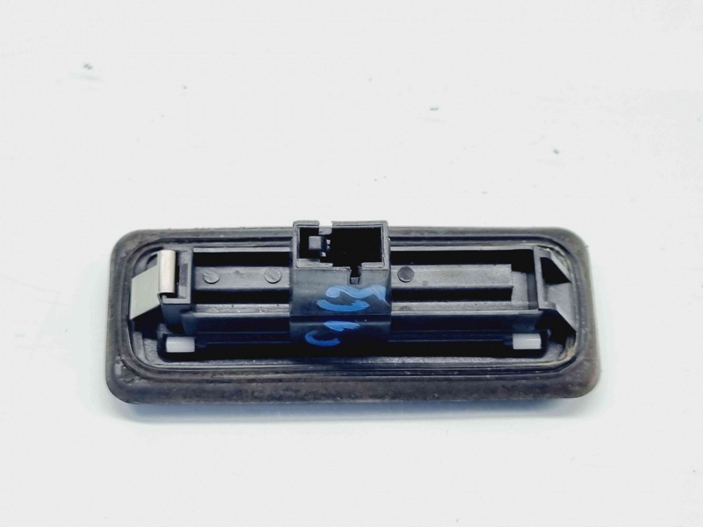 Buton deschidere portbagaj Skoda Octavia 3 (5E3) [Fabr 2012-2020] 5E0827566