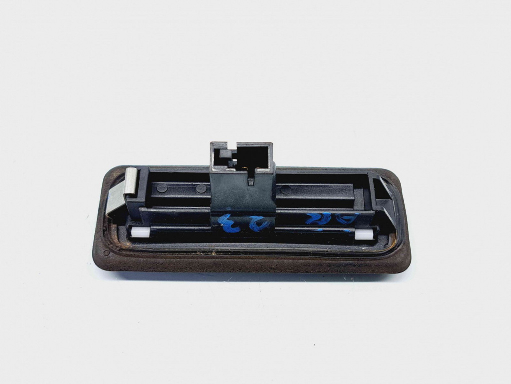 Buton deschidere portbagaj Skoda Rapid (NH3) [Fabr 2012-2019] 5E0827566