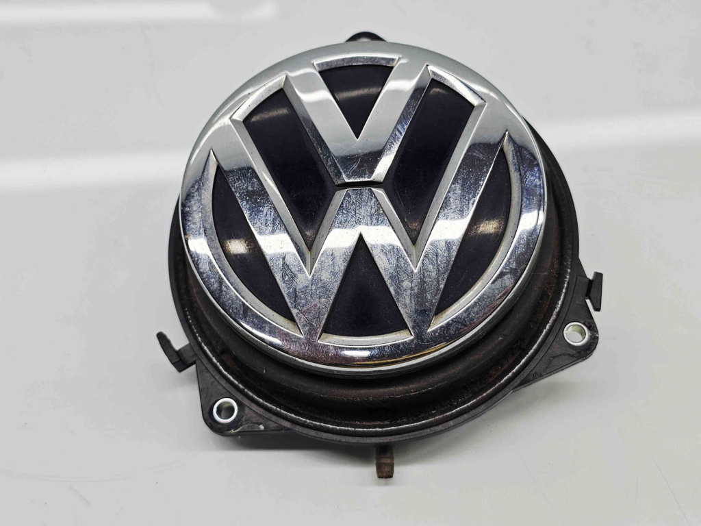 Buton deschidere portbagaj Volkswagen Golf 7 (5G) [Fabr 2014-prezent] 5G9827469D