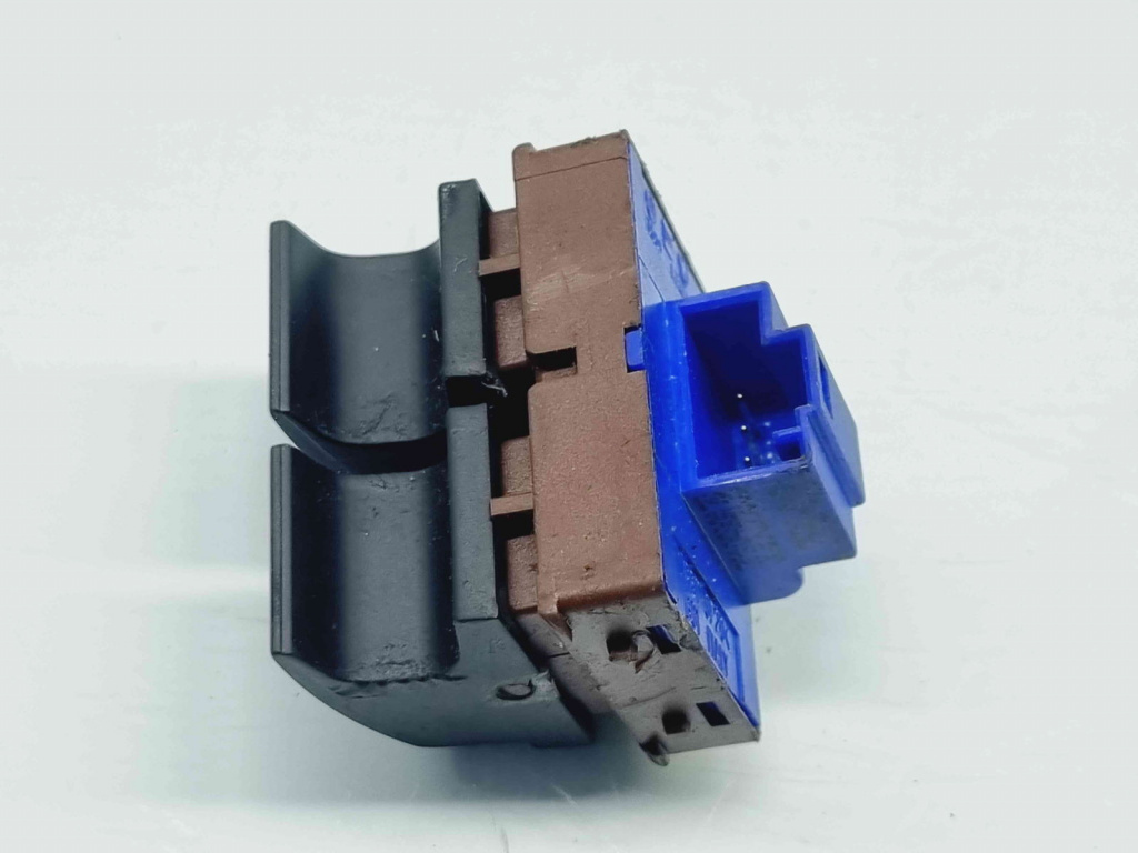 Buton deschidere portbagaj Volkswagen Passat B6 (3C2) [Fabr 2005-2010] 3C0959903B
