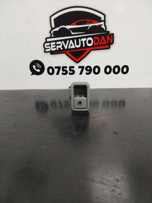 Buton deschidere rezervor Hyundai Santa Fe (2000-2006) 2.2 Motorina 2006, 93555-2B000