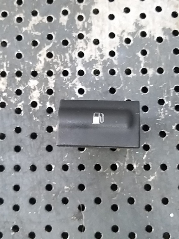 Buton deschidere rezervor skoda octavia 1 1u0959833c