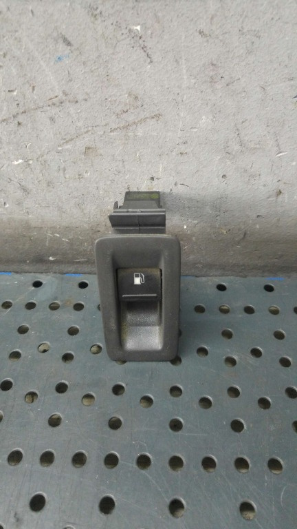 Buton deschidere rezervor vw golf 5 plus 5m1 521 5m0959551a