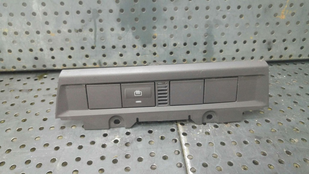 Buton dezaburire luneta ford focus 2 da hcp dp 4m5113d734bb