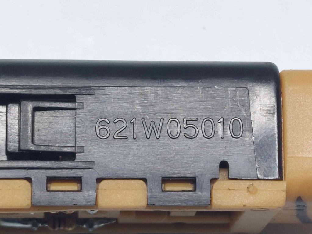 Buton dezaburire luneta Hyundai Santa Fe 2 (CM) [Fabr 2005-2012] 621W05010