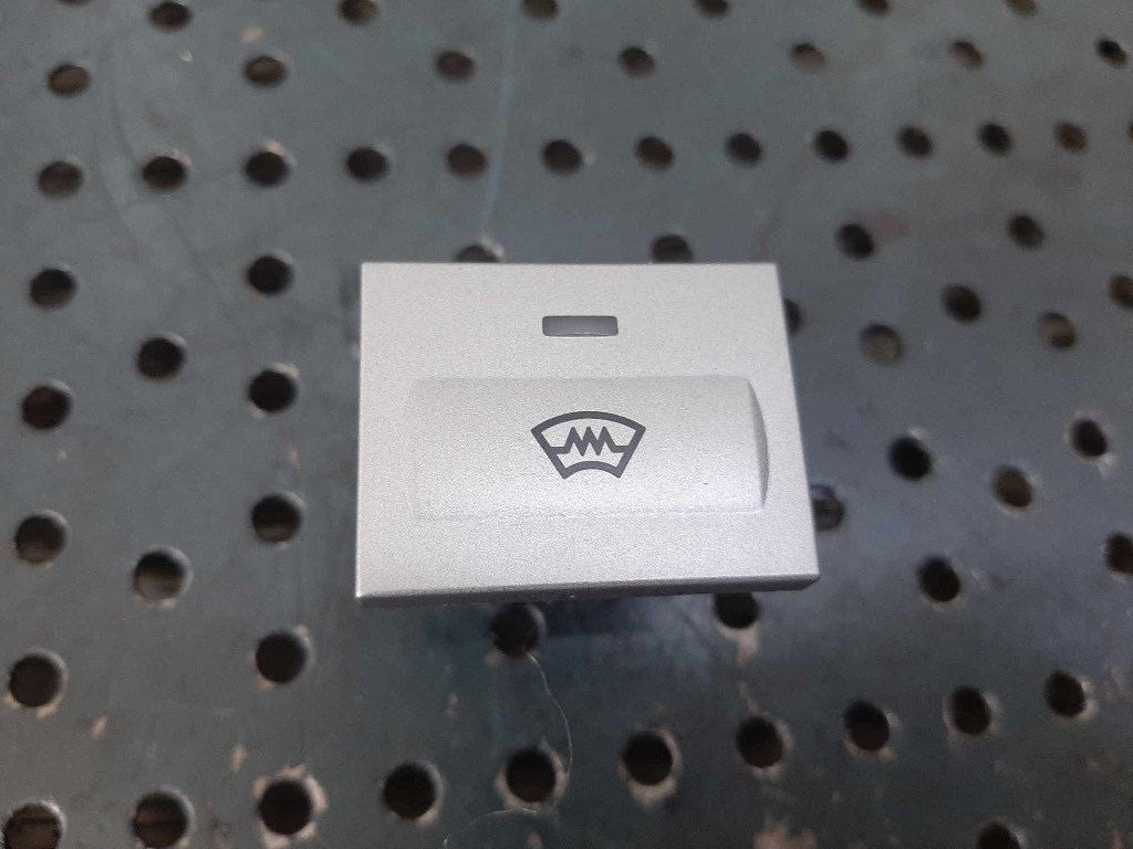 Buton dezaburire luneta spate ford kuga 1 2008-2012 8v4t18k574ab