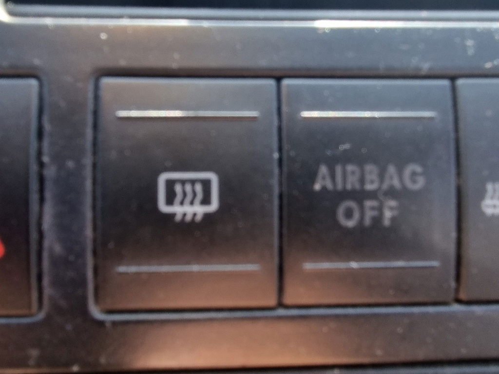 Buton dezaburire luneta Volkswagen Polo (9N) [Fabr 2001-2008] 1.4 Benz BBz 74KW / 101CP