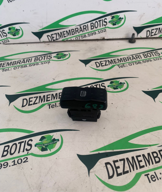 Buton dezaburire parbriz Dacia Logan [2004 - 2008] Sedan 1.5 dci MT (65hp)