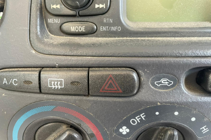 Buton dezaburire parbriz Toyota Yaris 2 [2005 - 2009] Hatchback 5-usi
