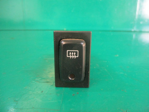 BUTON DEZABURIRE SUZUKI VITARA 4x4 FAB. 1988 – 2002 ⭐⭐⭐⭐⭐