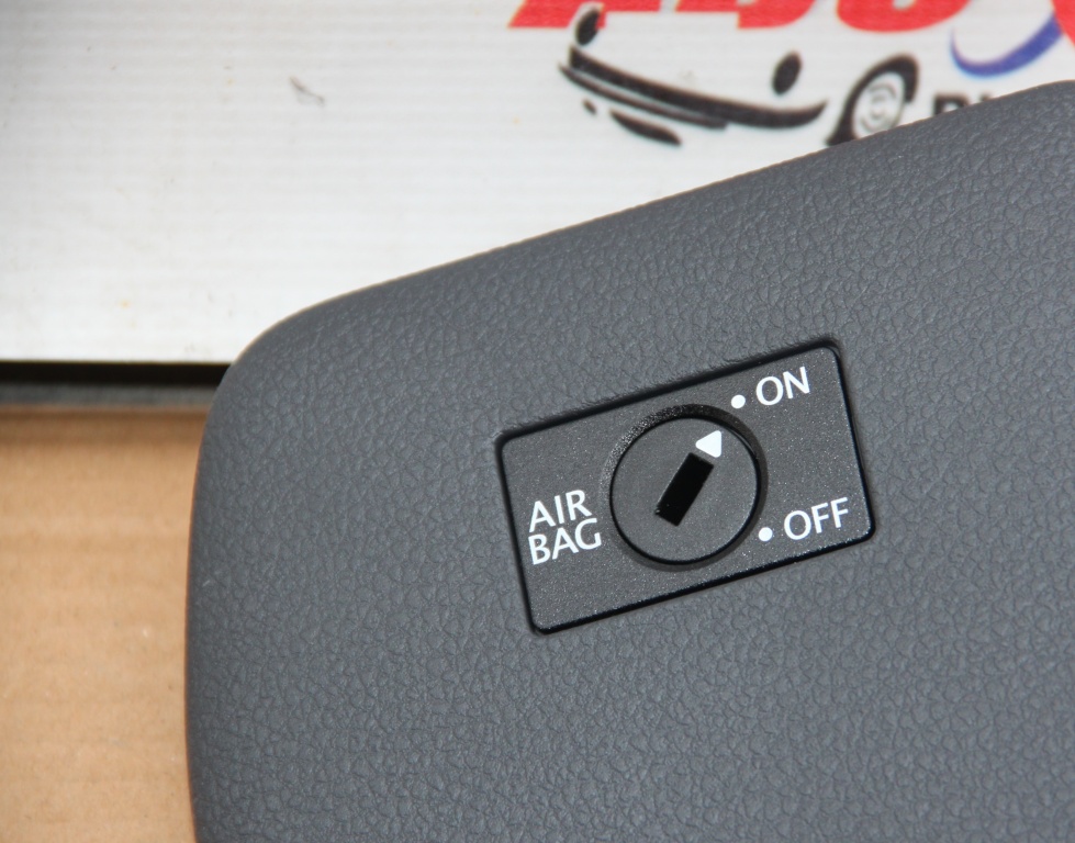 Buton dezactivare airbag pasager VW Amarok (2H) model 2014 1K0919237D