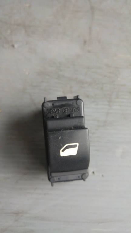Buton dreapta geam electric citroen c4 96657056zd