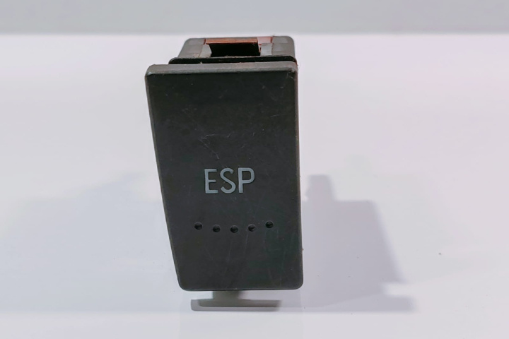 Buton ESP 3B0927134A Volkswagen VW Passat B5.5 [facelift] [2000 - 2005]