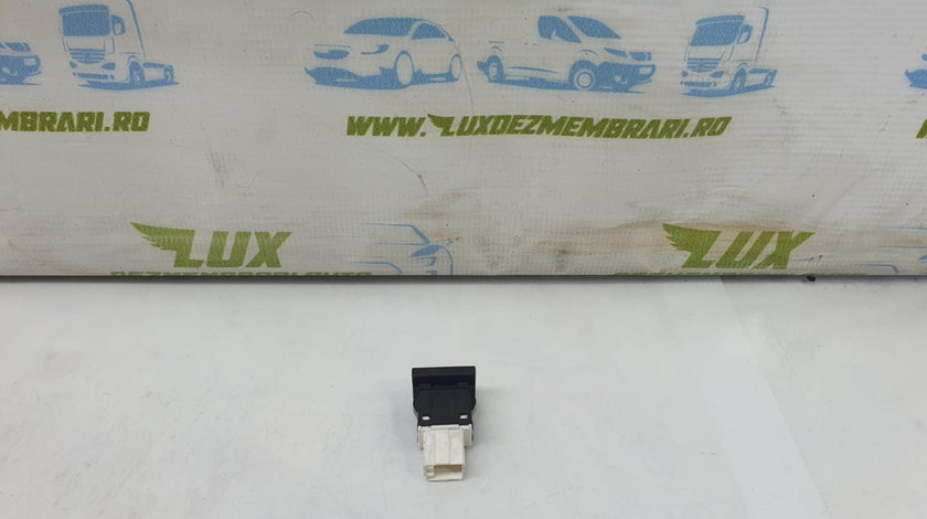 Buton esp 8p0927134b Audi A3 8P/8PA [facelift] [2004 - 2008] Sportback hatchback 5-usi 1.9 TDI MT (105 hp) BLS