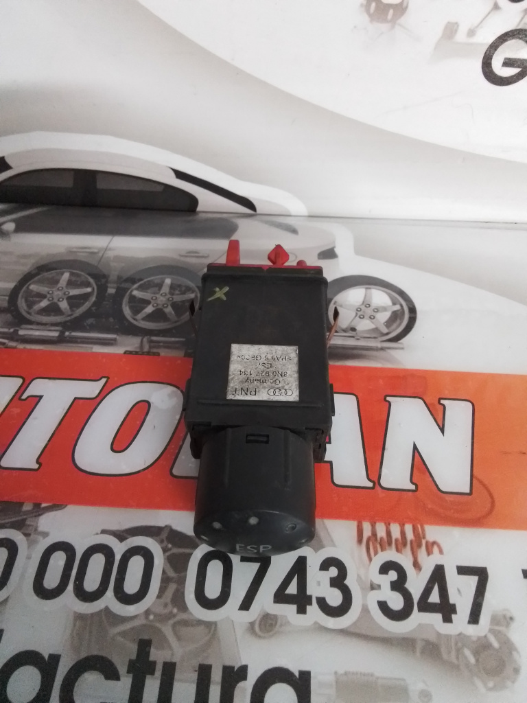 Buton ESP Audi TT (1998-2006) [8N3] 1.8 Benzina 2002, 8N0927134
