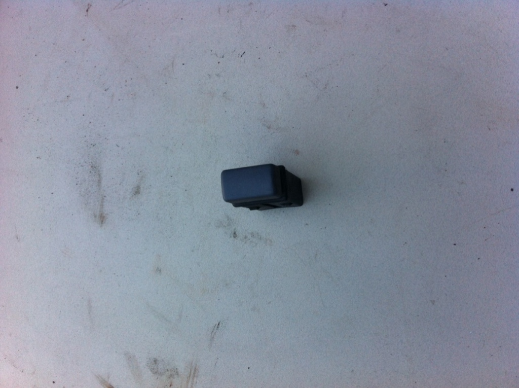 Buton fals mic Land Rover Freelander [1998 - 2006] Crossover 5-usi 1.8 MT (117 hp) (LN)